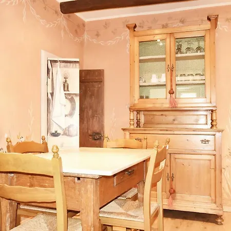 The Painted House, Nei Vicoli Di Posto In Omaggio * Sirolo